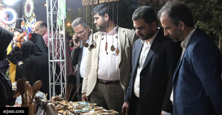  بازدید شهردار مشهد از نمایشگاه دست‌آفرینان برکت و کرامت -سید عبدالله ارجائی شیرازی